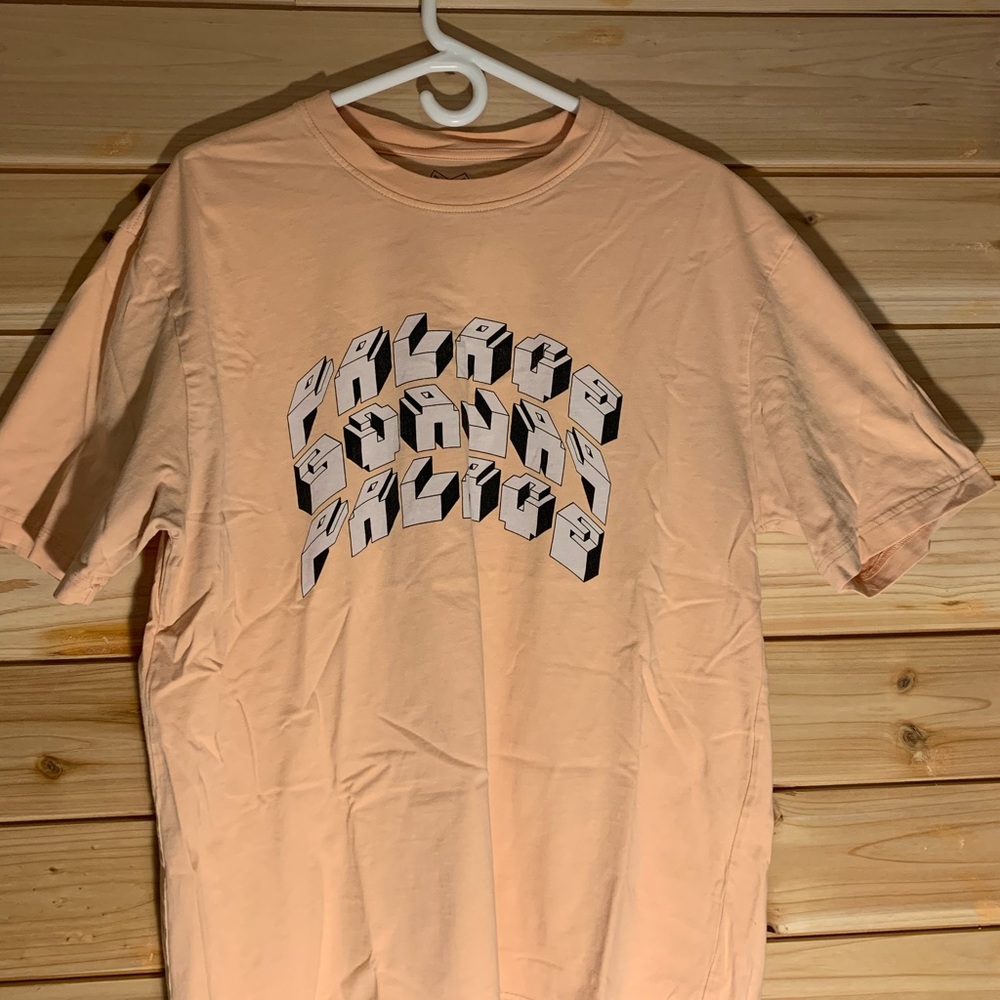 Palace Skateboards T Shirt Size XL Peach Colour